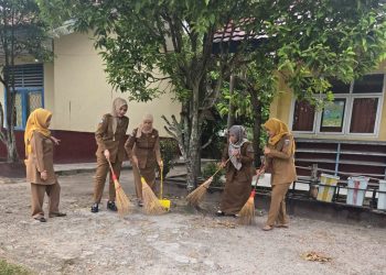 Ketulusan Guru SDN 19 Martapura Merawat Sekolah di Tengah Sepi