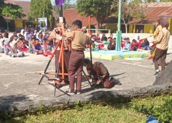 MPLS SMP Negeri 02 Martapura Ditutup dengan Penampilan Ekstrakurikuler