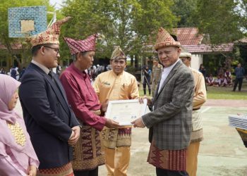 Upacara Hardiknas 2025 di OKU Timur Berlangsung Khidmat